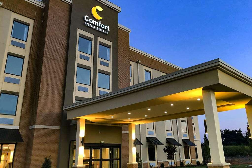 Comfort Inn & Suites Winchester Exterior foto